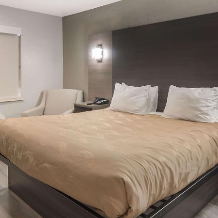 Quality Inn & Suites Fort Worth Dış mekan fotoğraf
