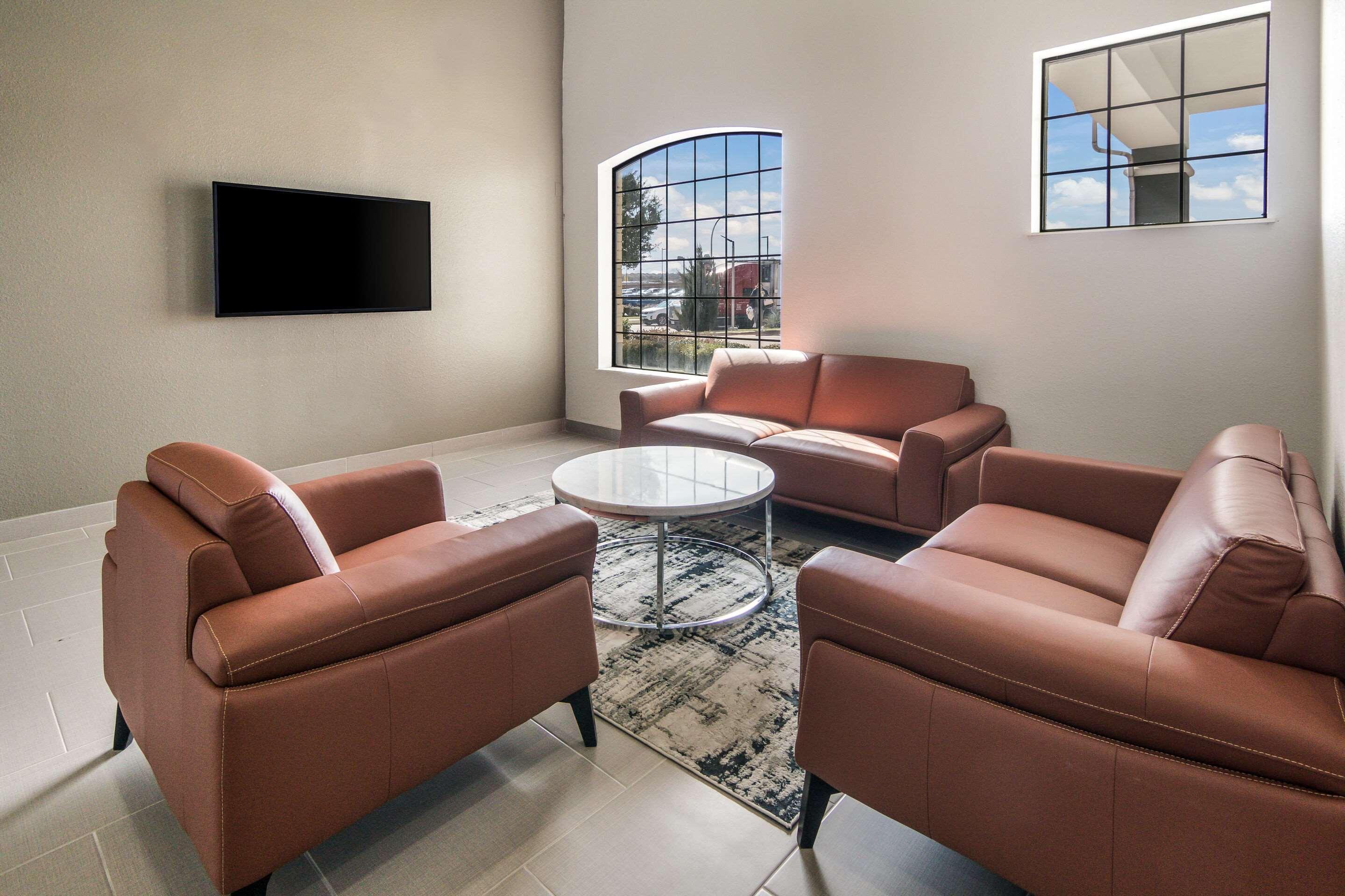 Quality Inn & Suites Fort Worth Dış mekan fotoğraf