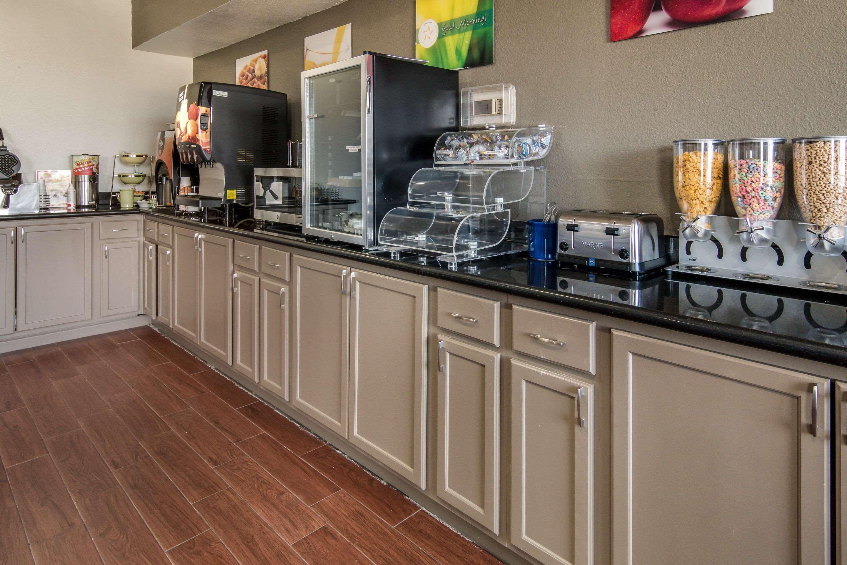 Quality Inn & Suites Fort Worth Dış mekan fotoğraf