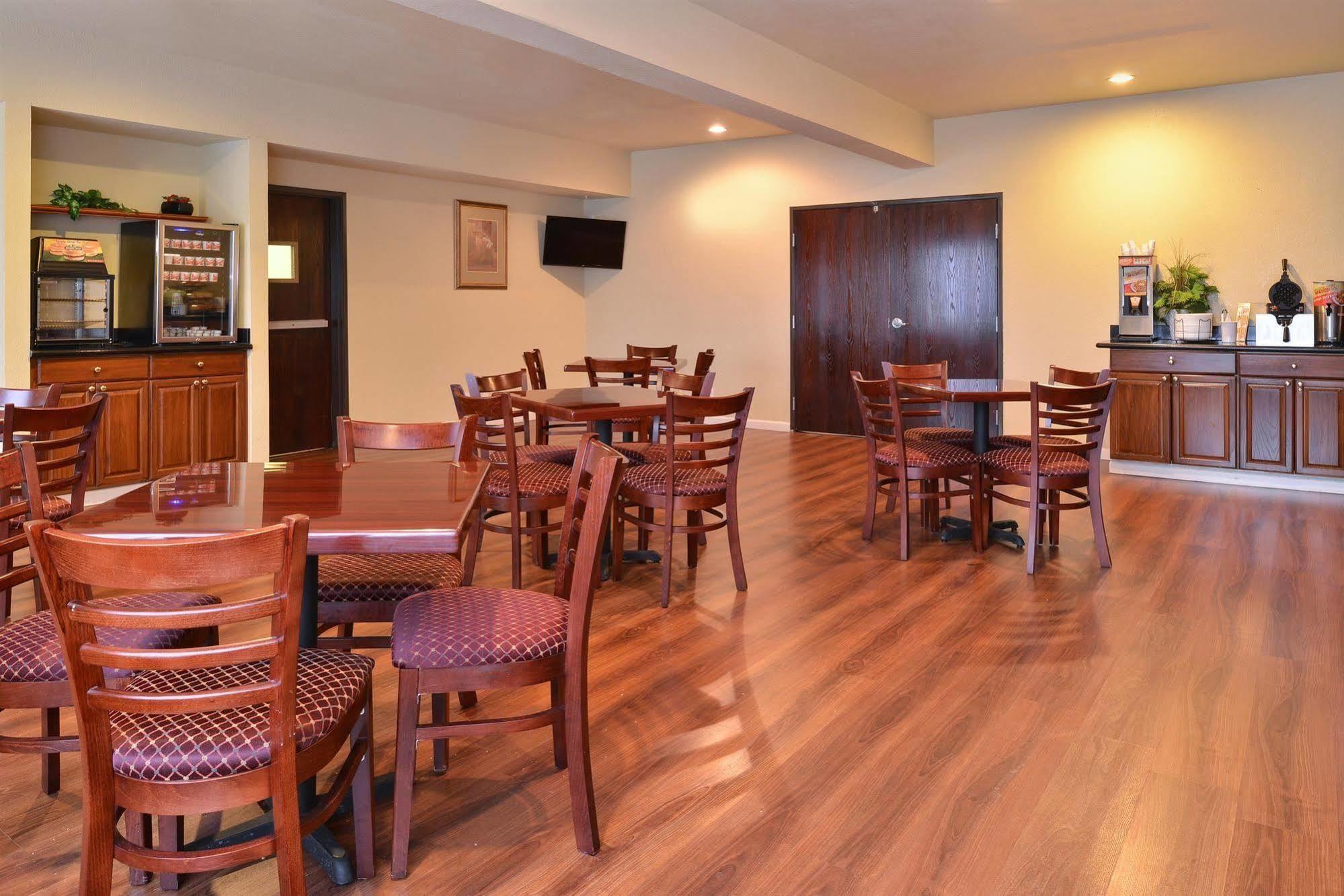 Quality Inn & Suites Fort Worth Dış mekan fotoğraf
